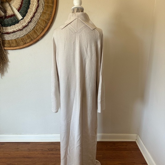Athleta Alicia Keys Free To Roam Cream Turtleneck Sweater Oversize Cashmere M - Picture 11 of 14